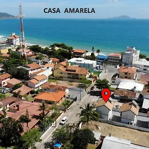 Casa Amarela - A 70 Metros Da Areia Da Dos Ingleses - 6 Pessoas Сasa de vacaciones Florianópolis