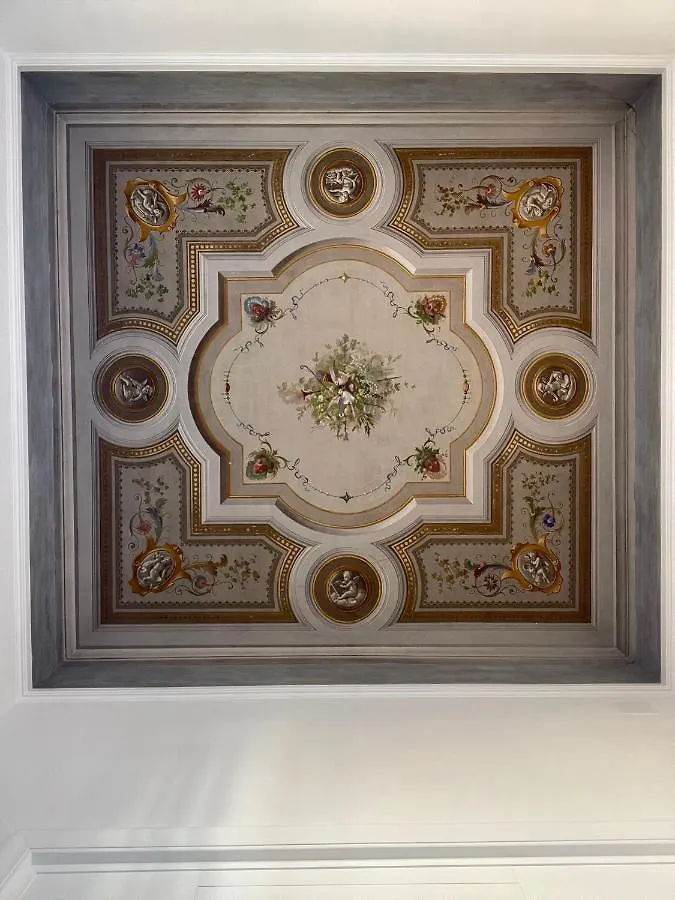 Luciano Monti Apartment Рим