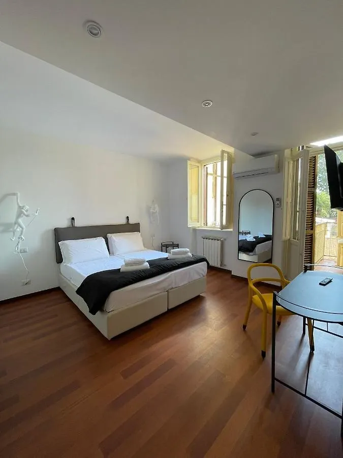 Luciano Monti Apartment Roma Italia