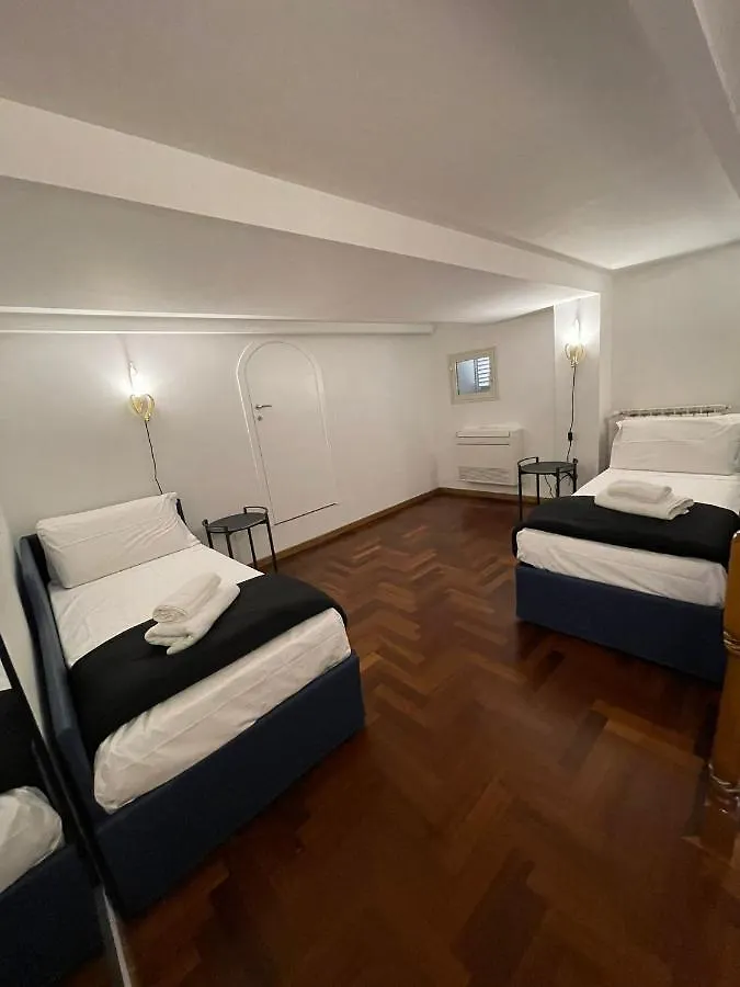 Luciano Monti Apartment Roma 0*,  Italia