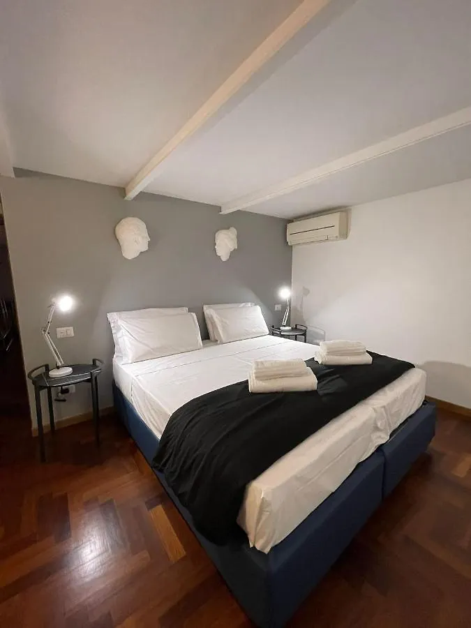 Luciano Monti Apartment Rome