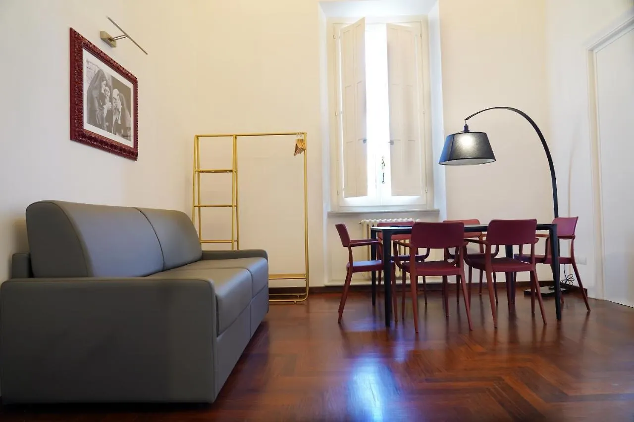 Luciano Monti Apartment Roma